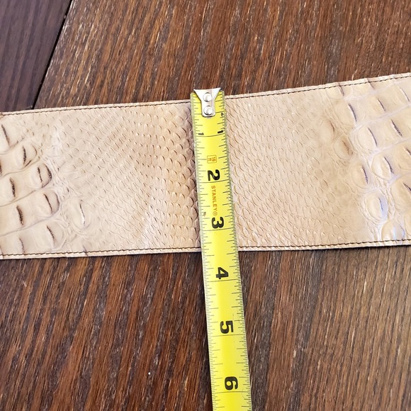 Vintage Italian Wide Leather Belt Beige Reptile Embossed D-Ring - Picture 5 of 16